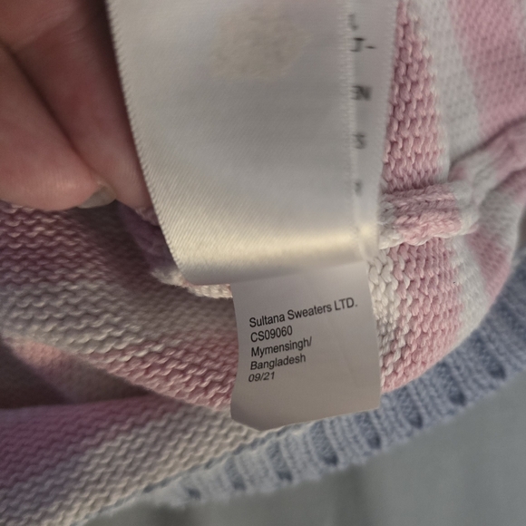 C.Rowley: 🩷/🤍Sweater Dress w/Rhinestone Embroidered Snowman & Matching Scarf - Picture 5 of 13